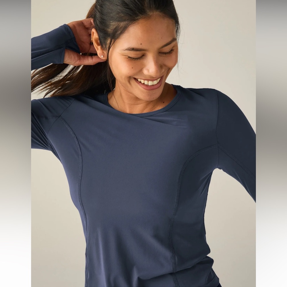 Beyond Yoga Blue Power Beyond Lite Air Shield Long Sleeve Top